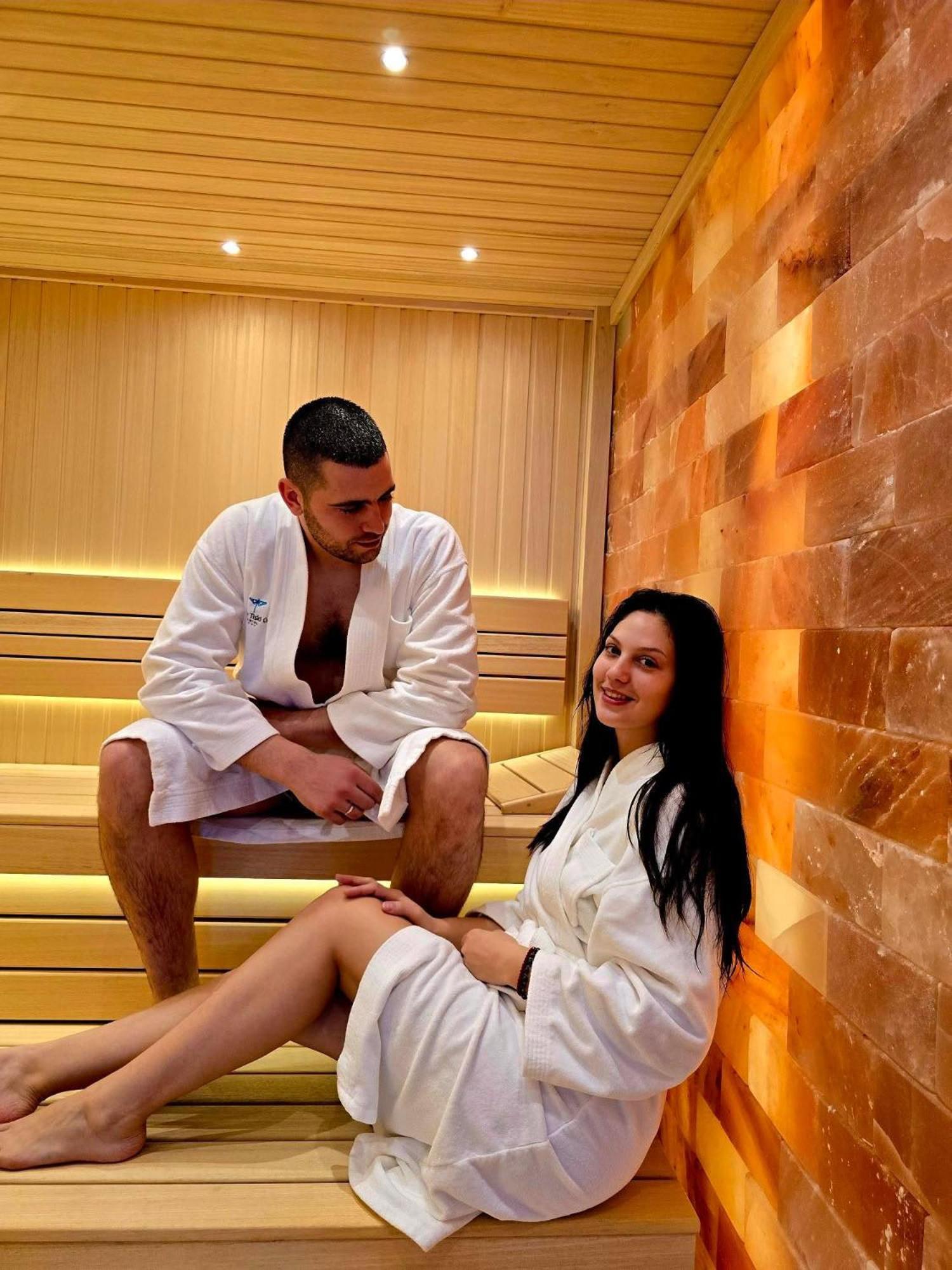 Hotel Tiski Cvet Novi Becej Екстер'єр фото