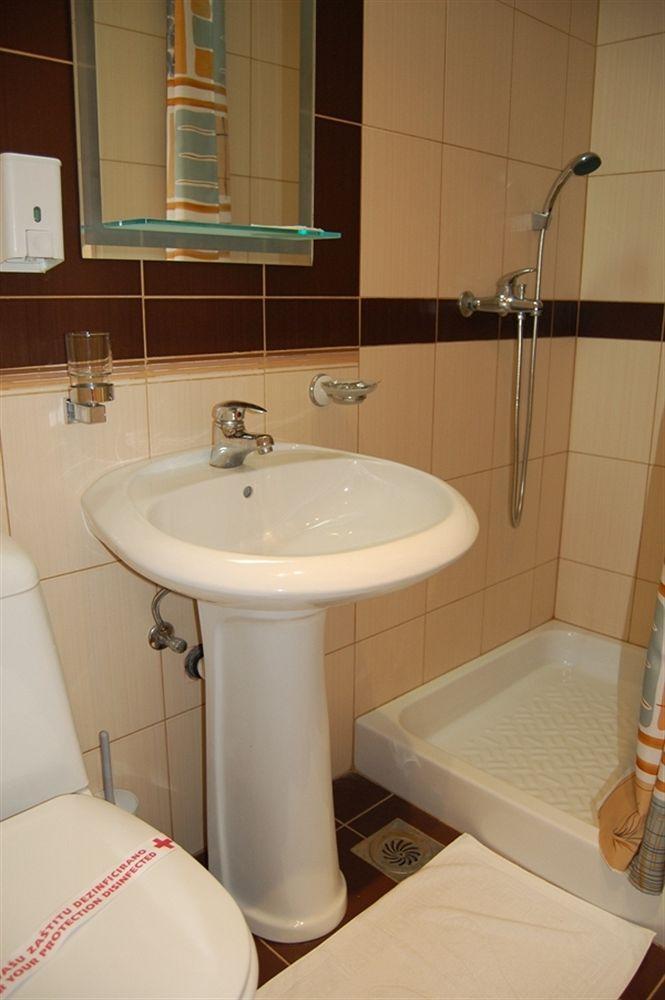 Hotel Tiski Cvet Novi Becej Екстер'єр фото