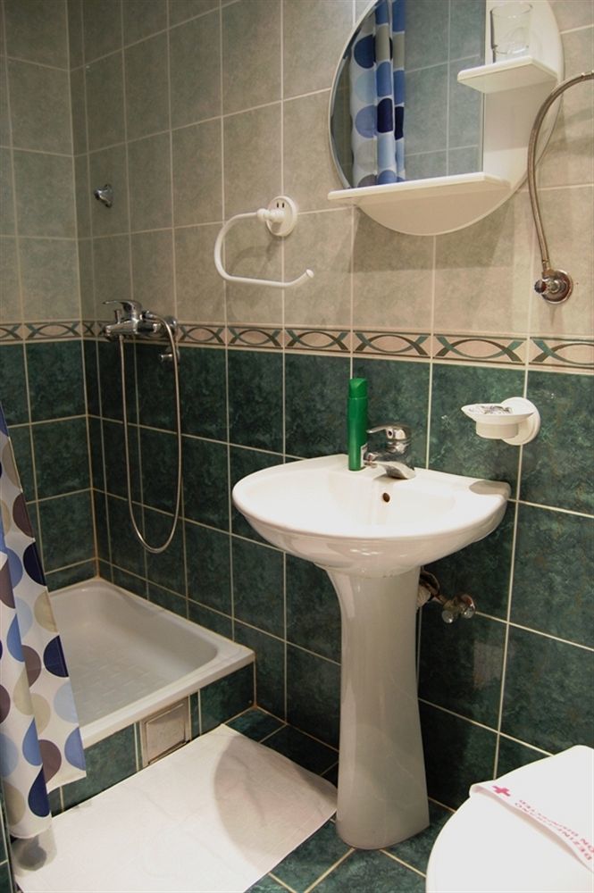 Hotel Tiski Cvet Novi Becej Екстер'єр фото