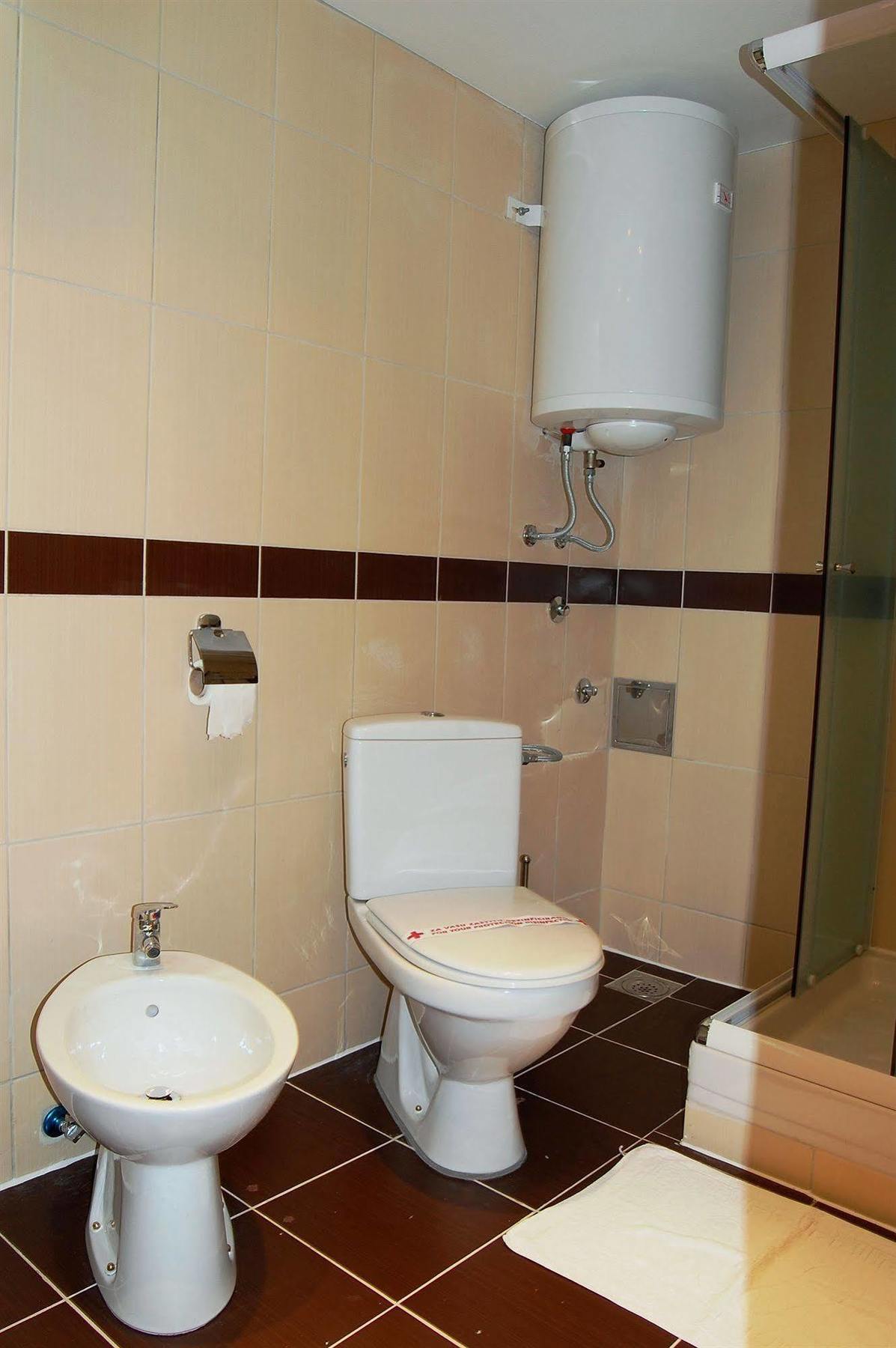 Hotel Tiski Cvet Novi Becej Екстер'єр фото