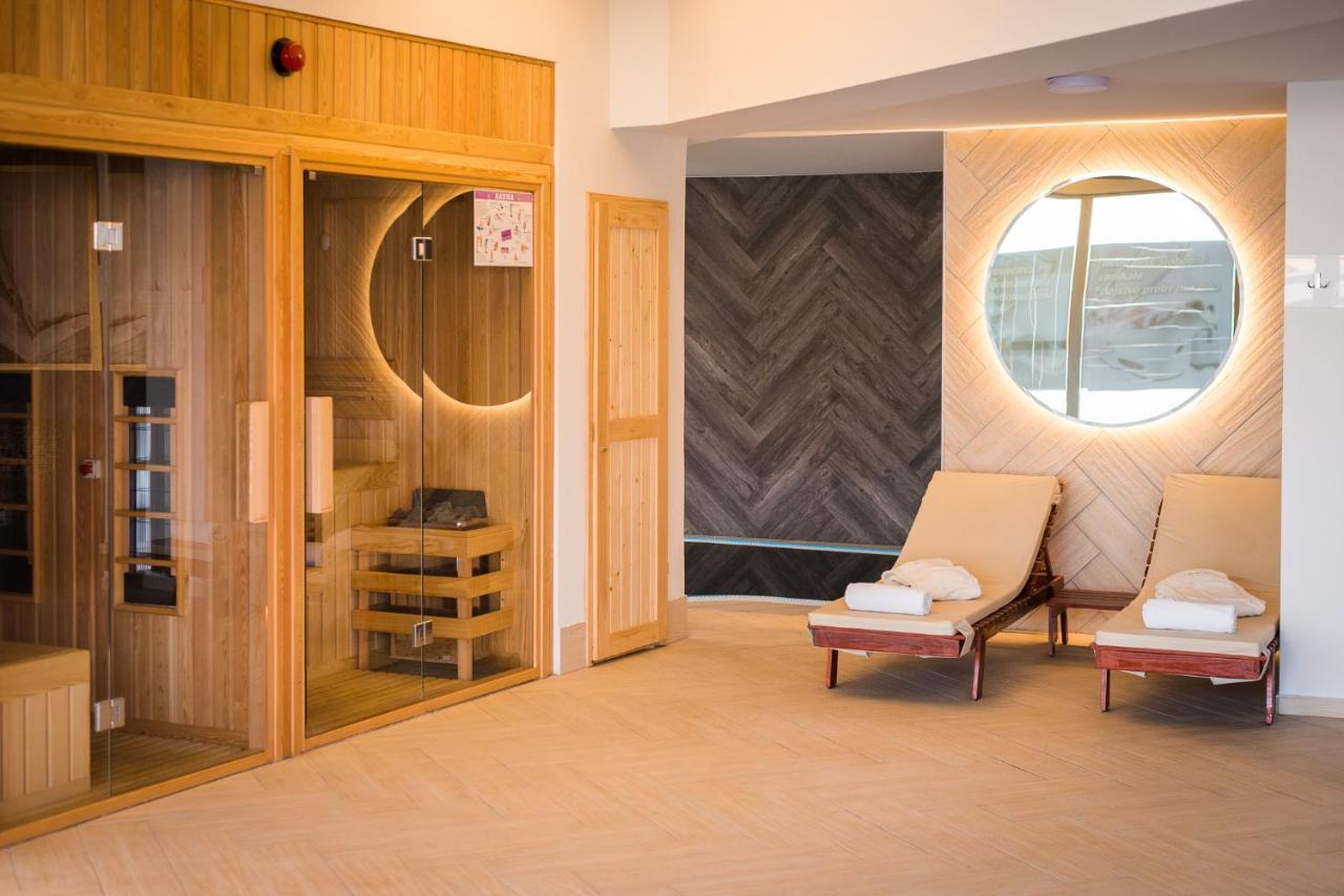 Hotel Tiski Cvet Novi Becej Екстер'єр фото